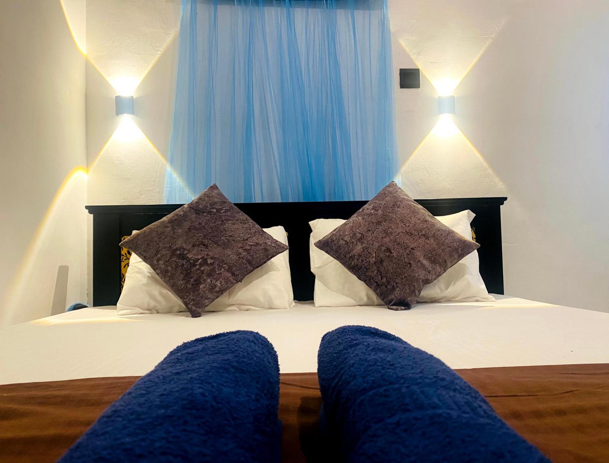 Fly Infinity - Home Stay Kandy Exterior photo
